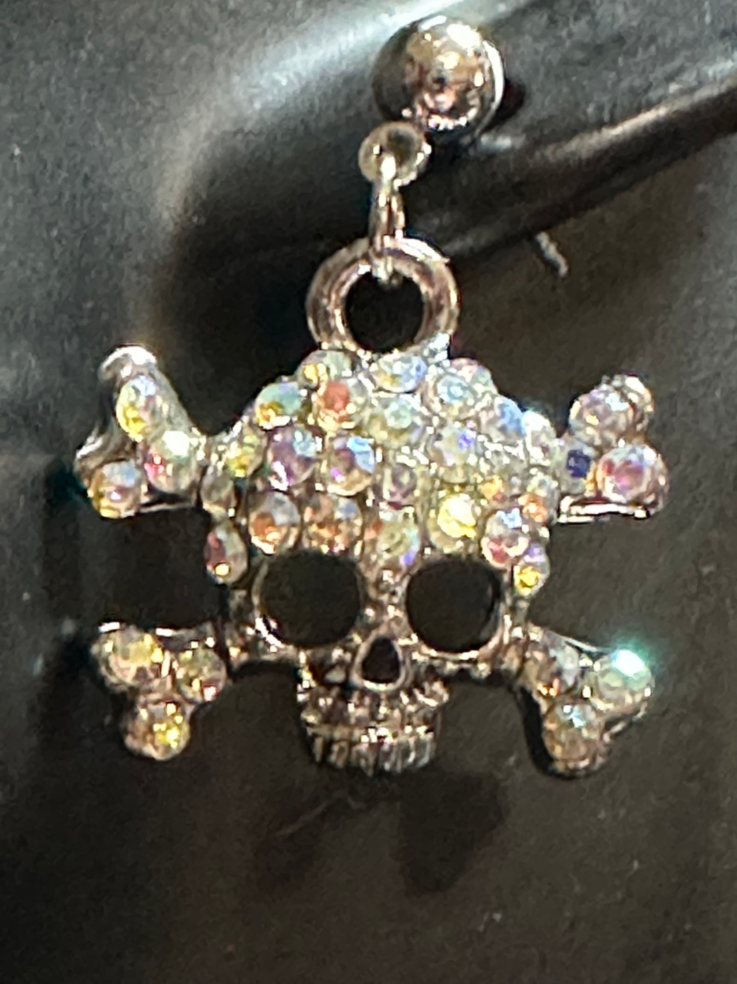 Glitzy Skulls